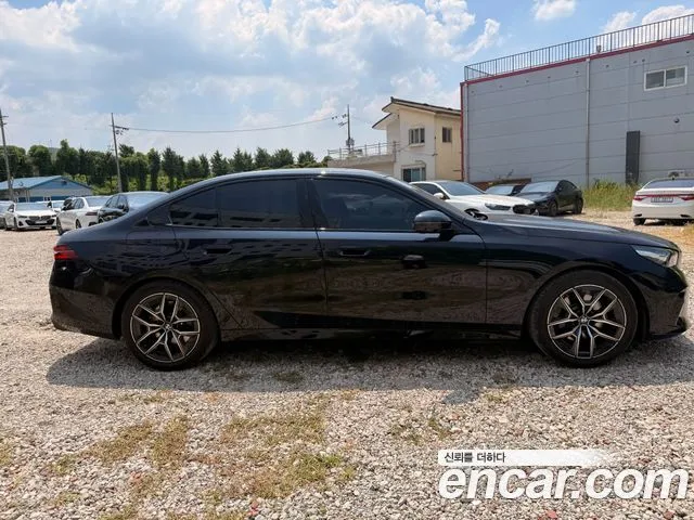 BMW 5-Series 520i M Sport