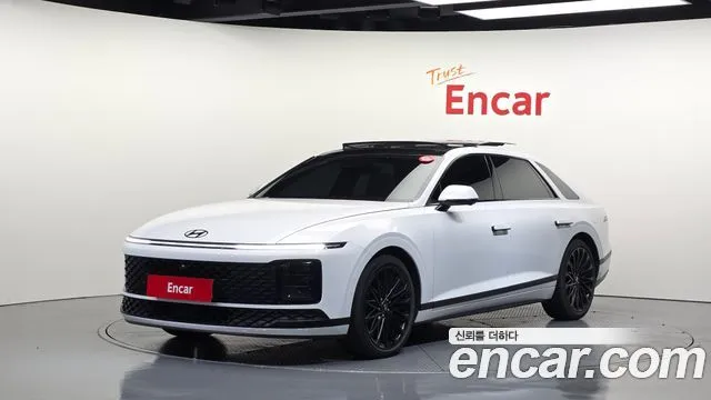 Hyundai Grandeur Calligraphy