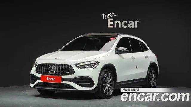 Mercedes-Benz GLA-Class GLA45 AMG 4MATIC+
