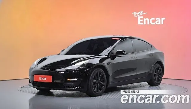 Tesla Model 3 Long Range AWD