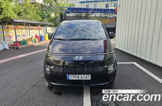Hyundai Staria HEV 1.6 Tourer 9-Seater