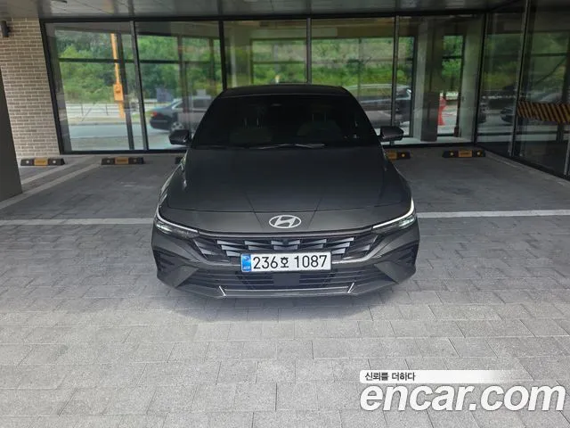 Hyundai AVANTE 1.6