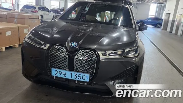 BMW iX xDrive50 Sports Plus