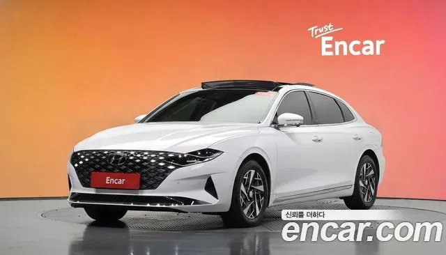 Hyundai Grandeur Le Blanc
