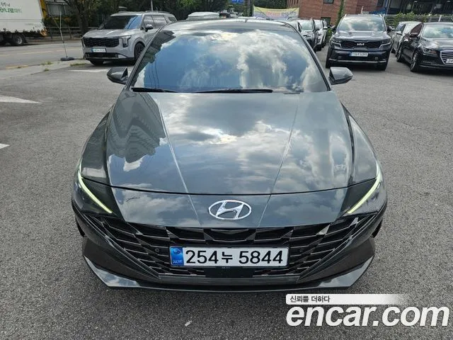Hyundai AVANTE 1.6