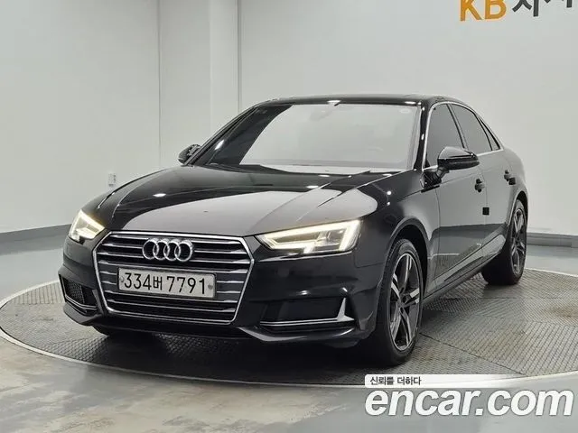 Audi A4 40 TFSI Premium