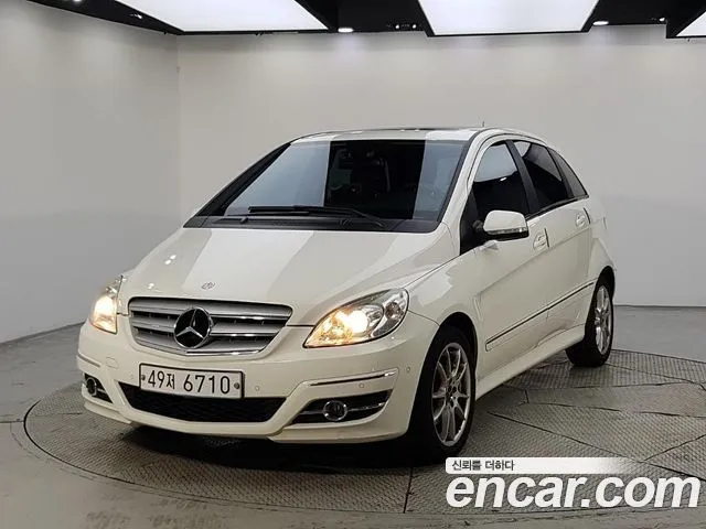 Mercedes-Benz B-Class B200