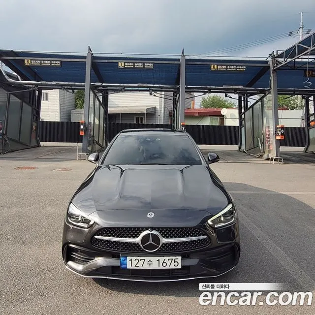Mercedes-Benz C-Class C300 4MATIC AMG Line