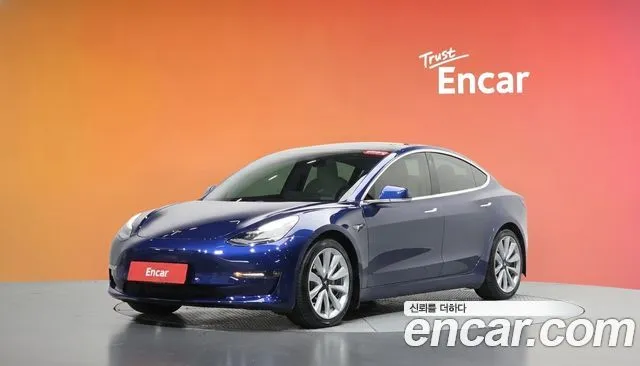 Tesla Model 3 Long Range AWD
