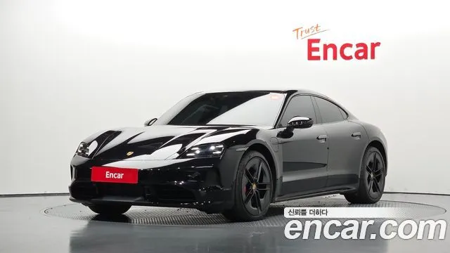 Porsche Taycan GTS