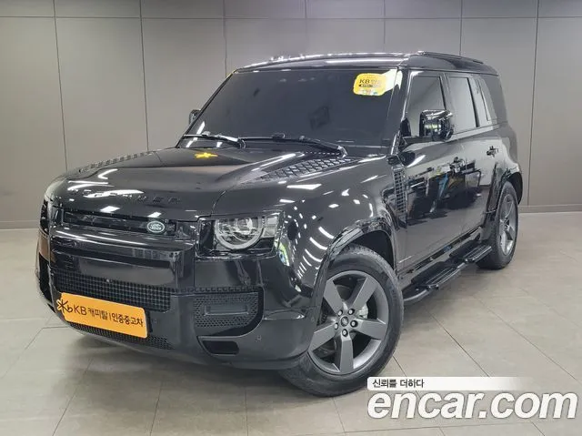 Land Rover Defender 110 P300 X-Dynamic SE