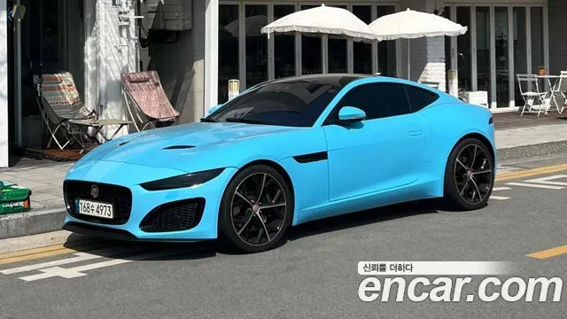 Jaguar F-TYPE P300 Coupe