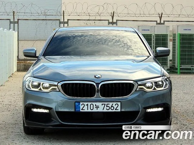 BMW 5-Series 530i xDrive M Sport Package