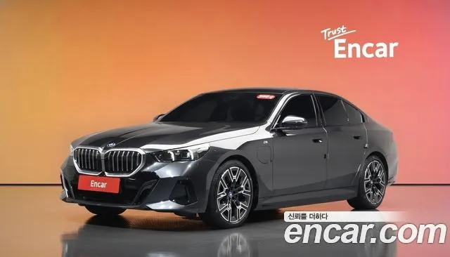 BMW 5-Series 530e M Sport
