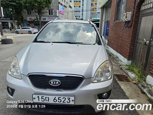 Kia Carens LPI 2.0 GLX