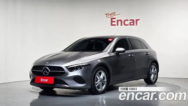 Mercedes-Benz A-Class A220 Hatchback