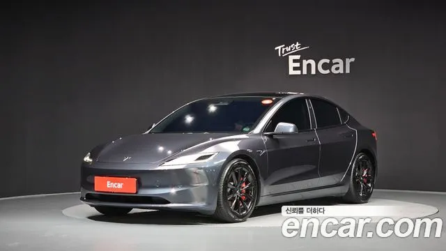 Tesla Model 3 Long Range AWD
