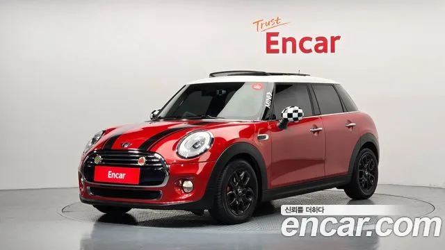 Mini Cooper 5Door HIGH
