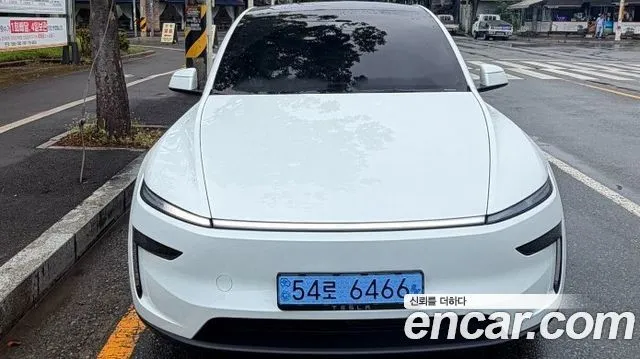 Tesla Model Y Premium RWD