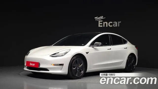 Tesla Model 3 Long Range AWD
