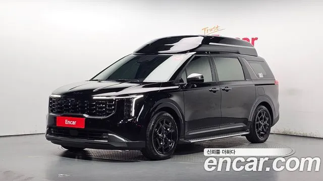 Kia Canival HEV 9-Seater Hi-Limousine