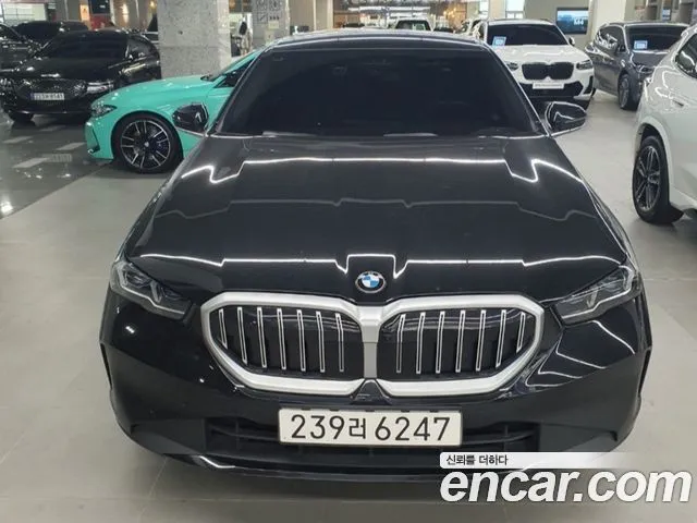 BMW 5-Series 520i