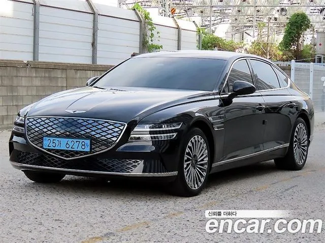 Genesis G80 e-AWD