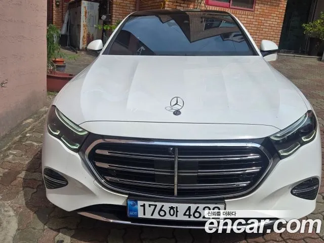 Mercedes-Benz E-Class E350e 4MATIC