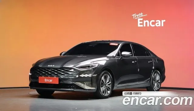 Kia K8 Signature