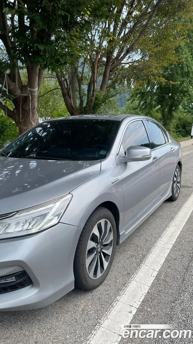 Honda Accord 2.0 Hybrid