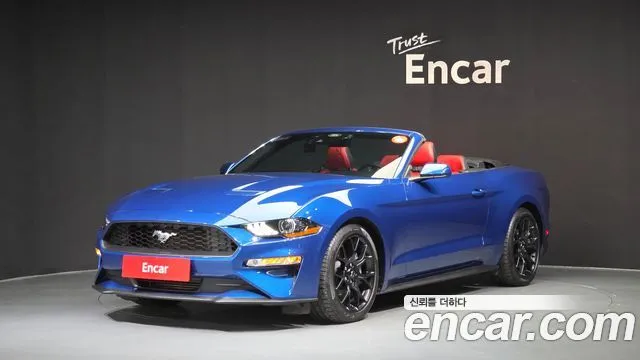 Ford Mustang Convertible