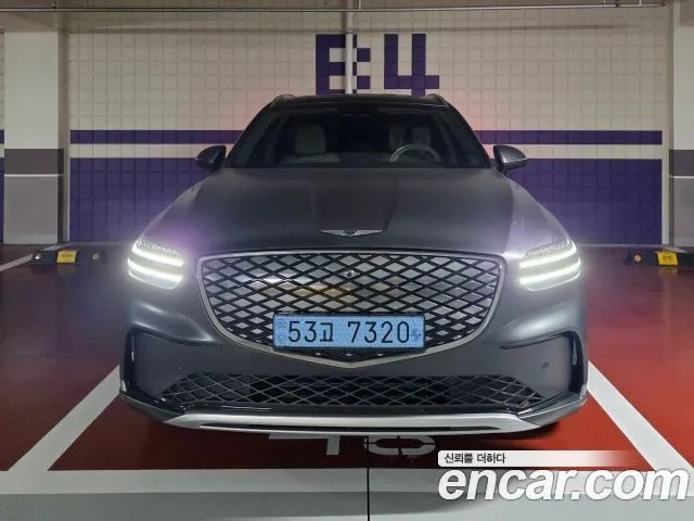 Genesis GV70 e-AWD