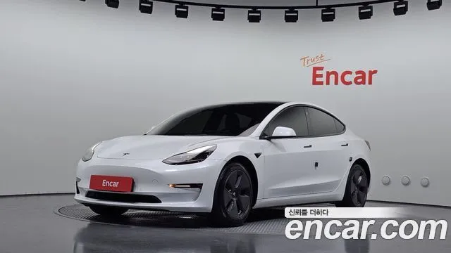 Tesla Model 3 Long Range AWD