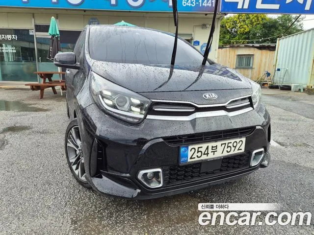 Kia morning Signature