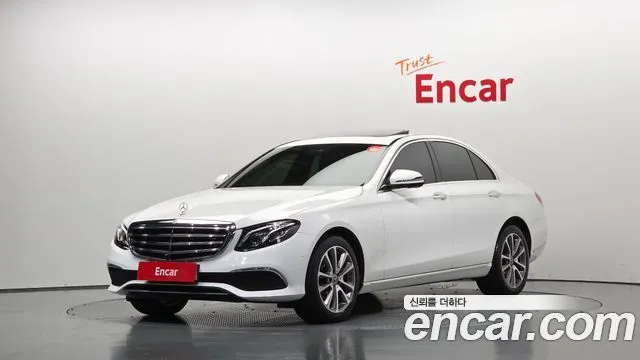 Mercedes-Benz E-Class E300 Exclusive