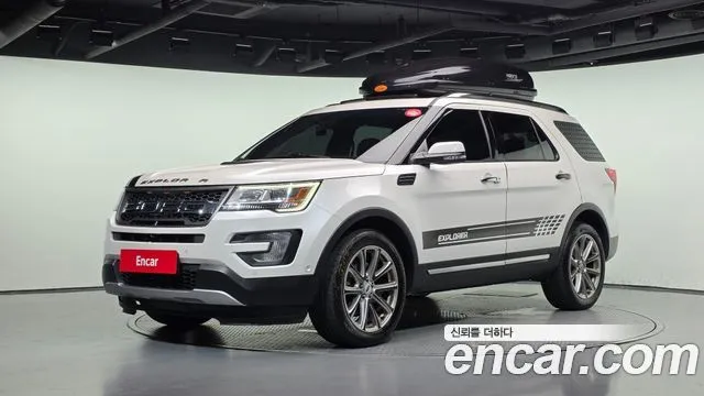 Ford Explorer 2.3 Limited 4WD