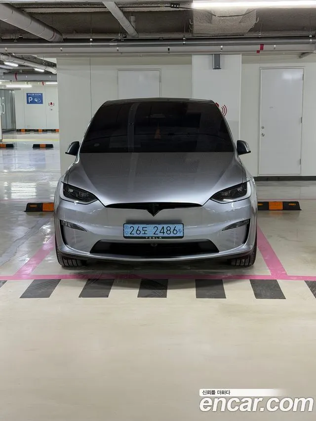 Tesla Model X Plaid