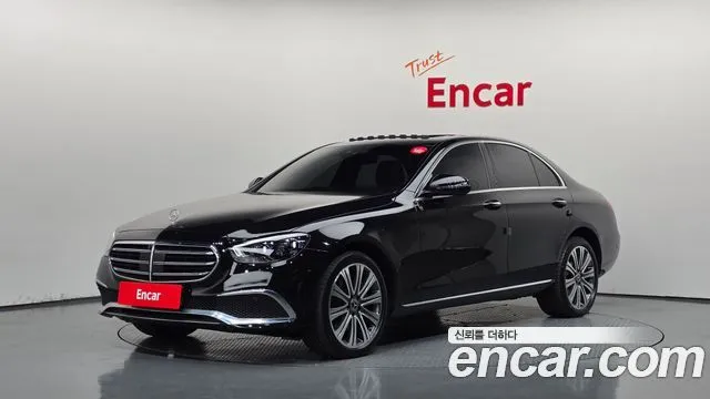 Mercedes-Benz E-Class E300e 4MATIC Exclusive