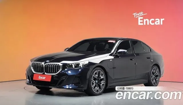 BMW 5-Series 530e M Sport