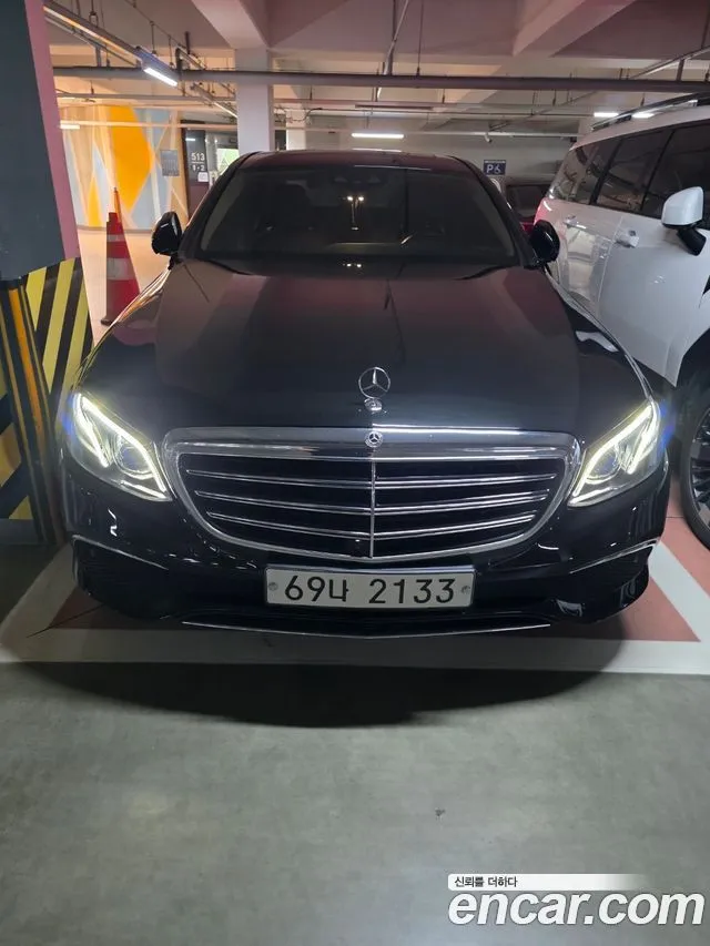Mercedes-Benz E-Class E300 Exclusive