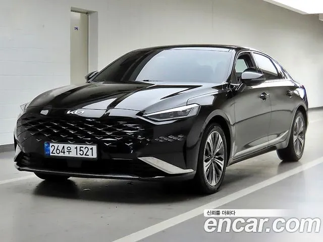 Kia K8 Signature