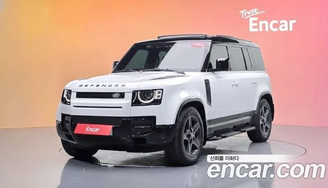 Land Rover Defender 110 P300 X-Dynamic SE