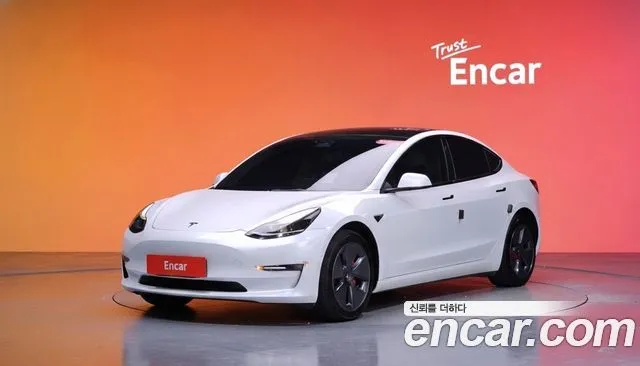Tesla Model 3 Long Range AWD