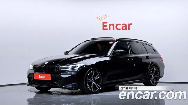 BMW 3-Series 320i Touring M Sports