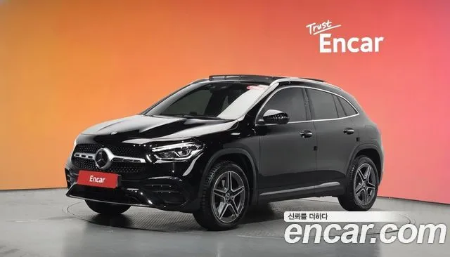 Mercedes-Benz GLA-Class GLA250 4MATIC