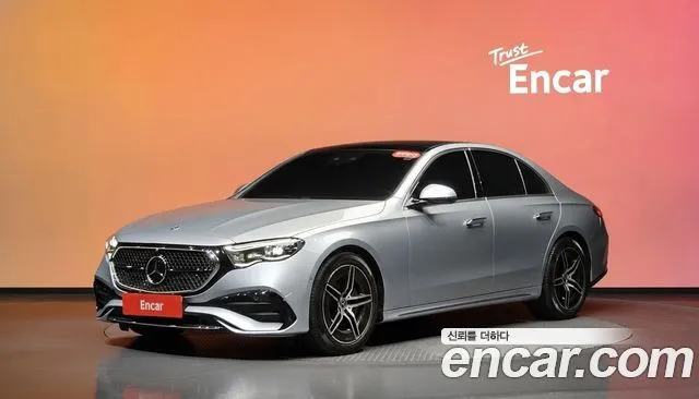 Mercedes-Benz E-Class E300 4MATIC AMG Line