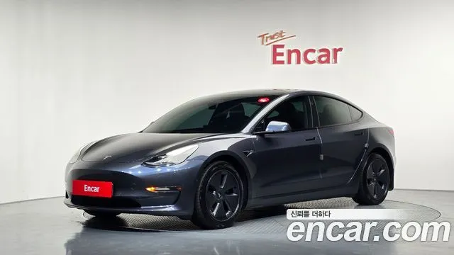 Tesla Model 3 Long Range AWD