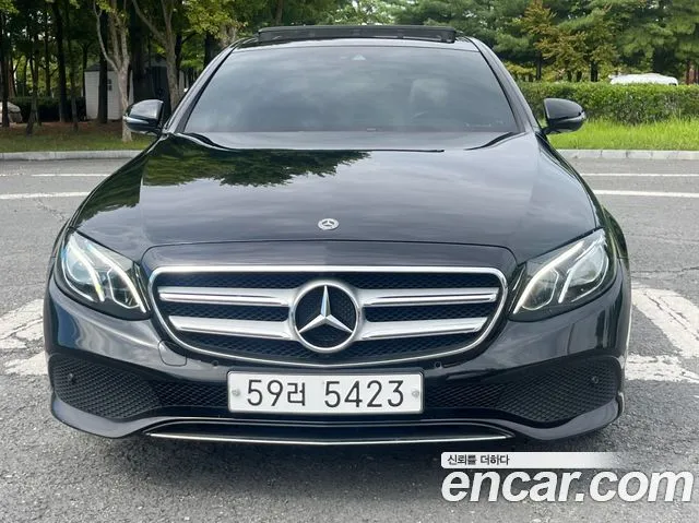 Mercedes-Benz E-Class E300 Avantgarde