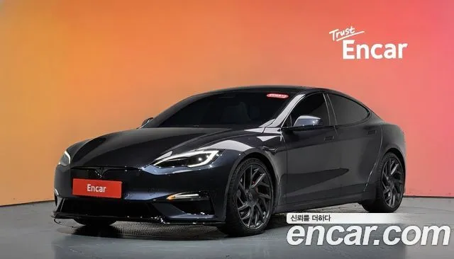 Tesla Model S Plaid