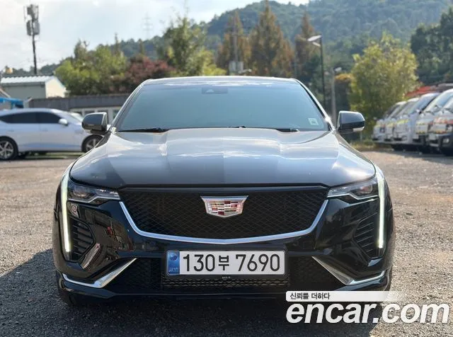 Cadillac CT4 2.0 Sport
